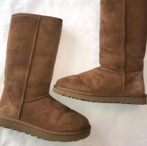 UGG Classic Tall